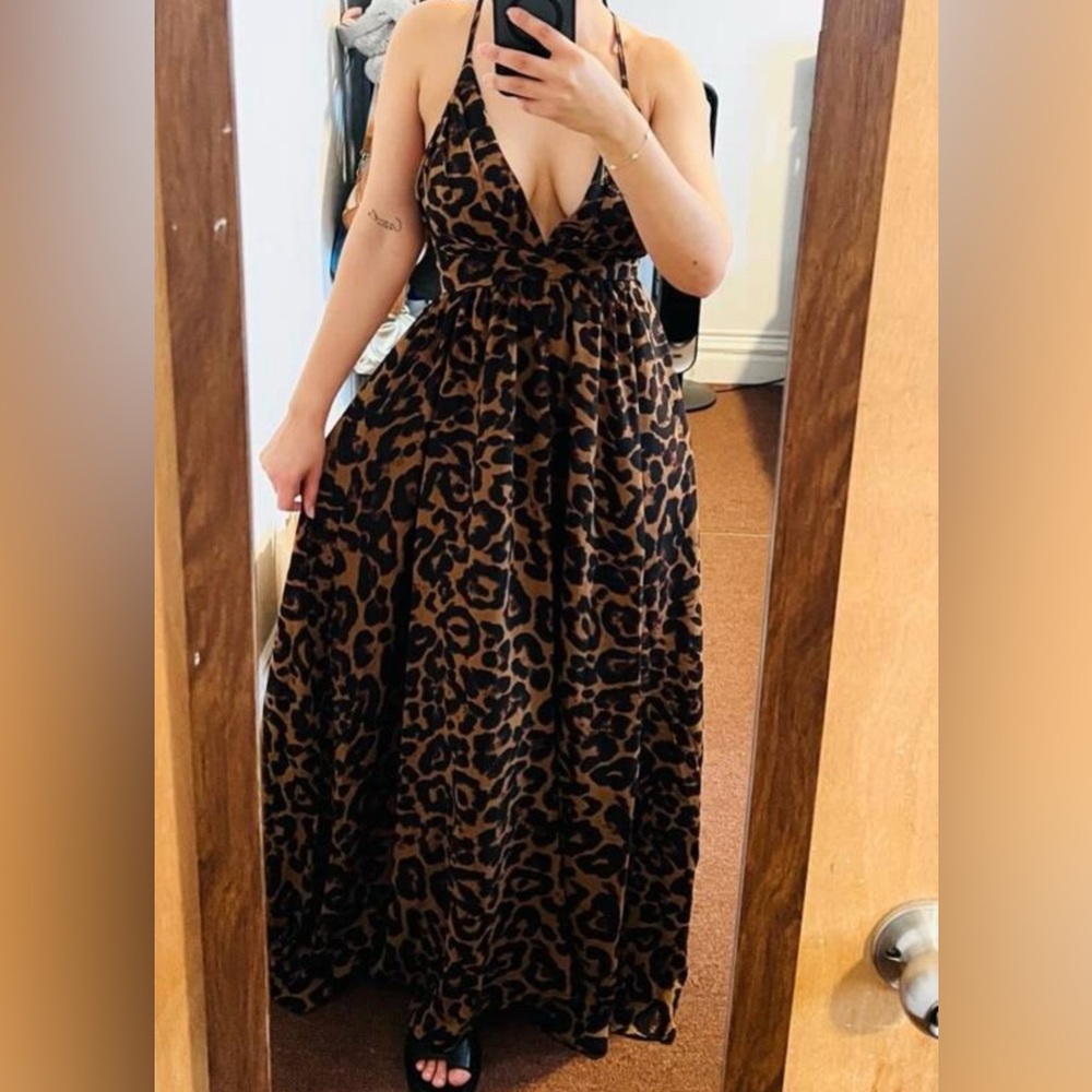Luxe Leopard Print Criss Cross Cami Maxi Dress - Picture 4 of 7